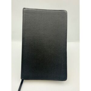 Crossway ESV Thinline Reference Bible Black Genuine Leather 9781433560774 Gold